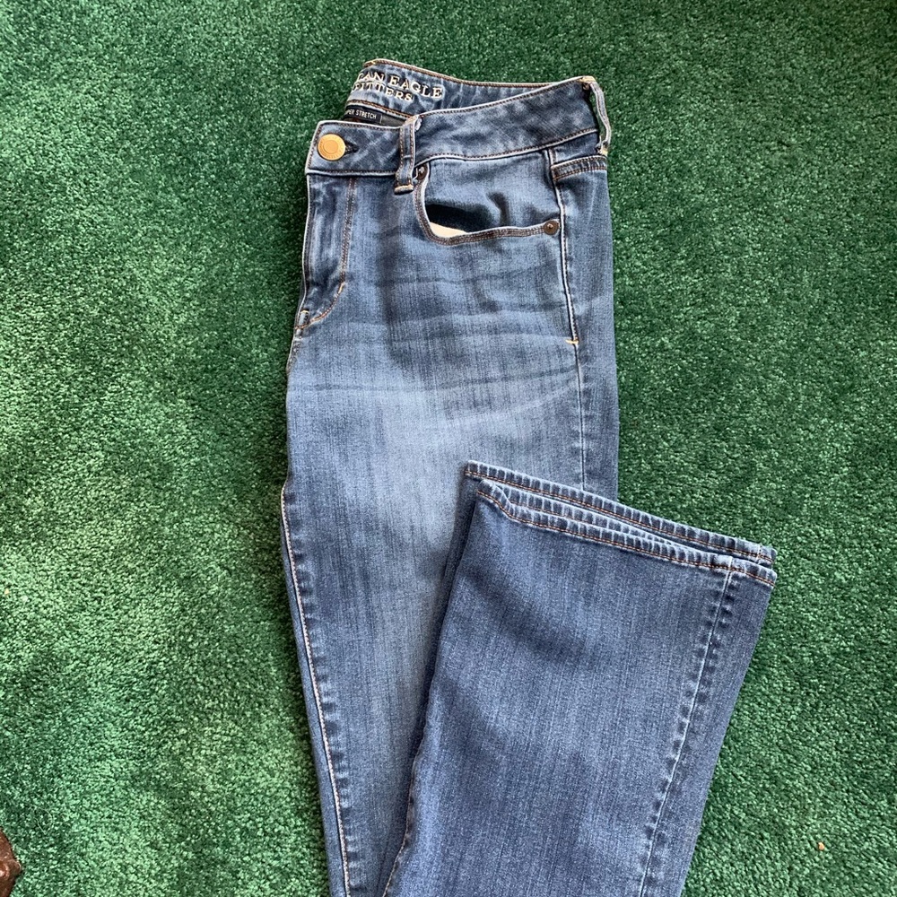 American Eagle Skinny Kick Jeans